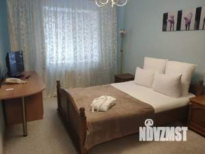 1-к квартира, посуточно, 40м2, 3/9 этаж