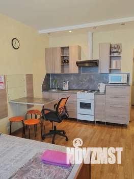 1-к квартира, посуточно, 35м2, 10/17 этаж