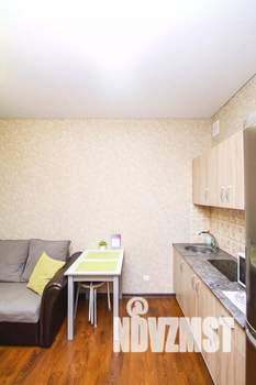 1-к квартира, посуточно, 33м2, 1/1 этаж