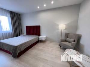1-к квартира, посуточно, 42м2, 10/17 этаж
