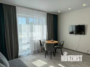 Студия квартира, посуточно, 28м2, 4/9 этаж