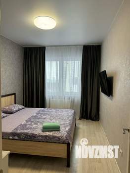 1-к квартира, посуточно, 37м2, 1/1 этаж