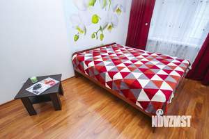 2-к квартира, посуточно, 75м2, 4/10 этаж