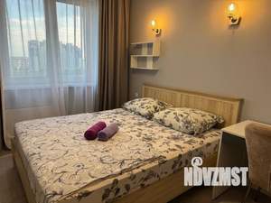 1-к квартира, посуточно, 49м2, 9/17 этаж