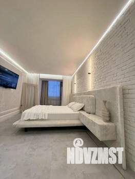 1-к квартира, посуточно, 47м2, 1/1 этаж
