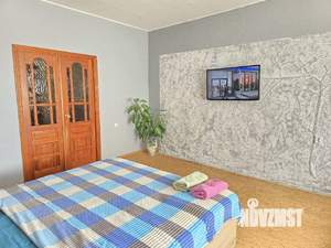 1-к квартира, посуточно, 50м2, 1/1 этаж
