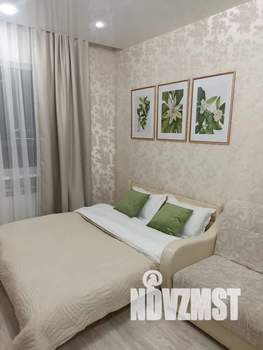 Студия квартира, посуточно, 27м2, 12/17 этаж