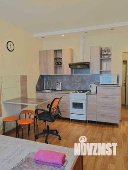 1-к квартира, посуточно, 35м2, 1/1 этаж