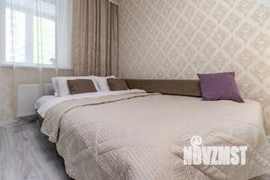 Студия квартира, посуточно, 30м2, 1/9 этаж