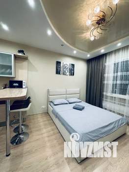 Студия квартира, посуточно, 32м2, 13/17 этаж