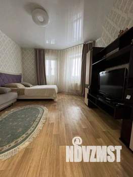 1-к квартира, посуточно, 46м2, 1/1 этаж