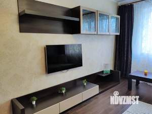 1-к квартира, посуточно, 49м2, 8/10 этаж