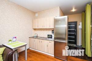 Студия квартира, посуточно, 33м2, 8/17 этаж