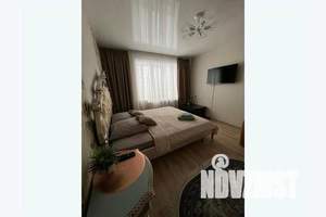 1-к квартира, посуточно, 40м2, 3/5 этаж