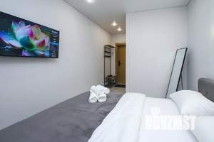 Студия квартира, посуточно, 25м2, 1/18 этаж