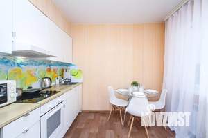 1-к квартира, посуточно, 42м2, 1/1 этаж