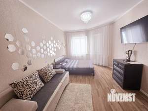 1-к квартира, посуточно, 38м2, 1/1 этаж