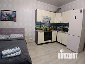 Студия квартира, посуточно, 40м2, 6/17 этаж