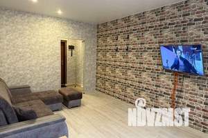 1-к квартира, посуточно, 42м2, 2/9 этаж