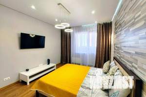 1-к квартира, посуточно, 35м2, 8/18 этаж