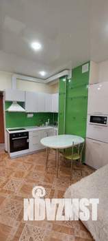 Студия квартира, посуточно, 35м2, 15/17 этаж