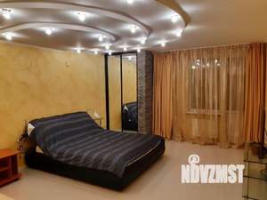 1-к квартира, посуточно, 120м2, 1/1 этаж