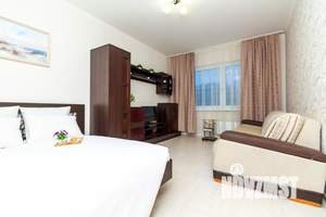 1-к квартира, посуточно, 38м2, 7/17 этаж