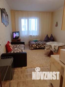 Студия квартира, посуточно, 30м2, 5/17 этаж