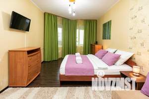 1-к квартира, посуточно, 52м2, 10/10 этаж