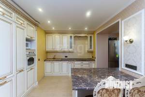 3-к квартира, на длительный срок, 101м2, 5/5 этаж