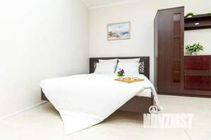 1-к квартира, посуточно, 38м2, 7/17 этаж