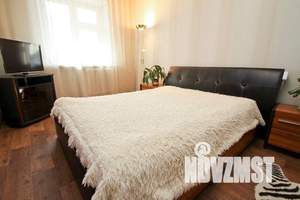 2-к квартира, посуточно, 68м2, 2/5 этаж