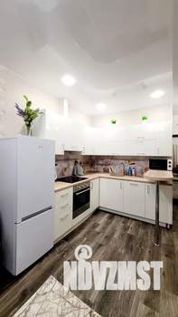 1-к квартира, посуточно, 45м2, 8/20 этаж