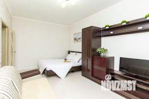 1-к квартира, посуточно, 39м2, 1/1 этаж
