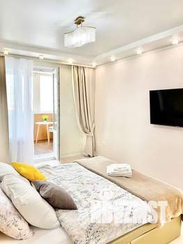 1-к квартира, посуточно, 51м2, 3/17 этаж