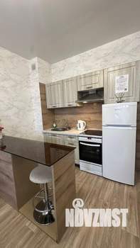 Студия квартира, посуточно, 30м2, 6/17 этаж