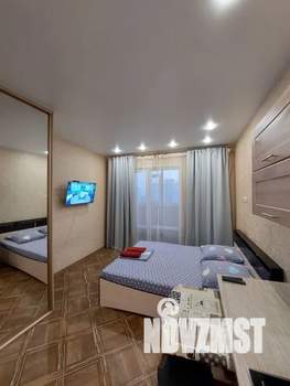 Студия квартира, посуточно, 35м2, 14/17 этаж