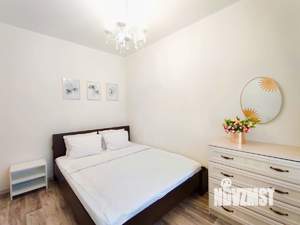 1-к квартира, посуточно, 38м2, 2/19 этаж