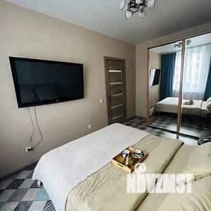 2-к квартира, посуточно, 45м2, 3/20 этаж