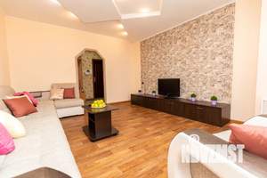 2-к квартира, посуточно, 61м2, 1/9 этаж