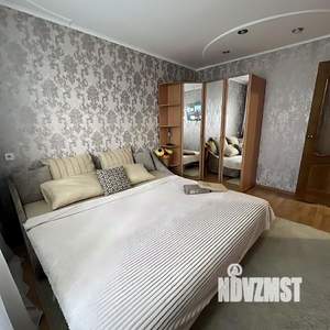 2-к квартира, посуточно, 50м2, 1/1 этаж