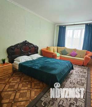 1-к квартира, посуточно, 45м2, 1/9 этаж