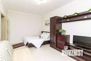 1-к квартира, посуточно, 35м2, 1/1 этаж