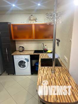 Студия квартира, посуточно, 40м2, 9/12 этаж