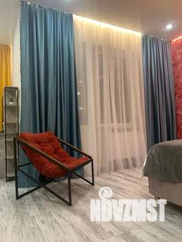 Студия квартира, посуточно, 40м2, 1/9 этаж