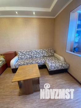 Студия квартира, посуточно, 35м2, 17/17 этаж