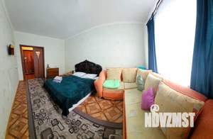 1-к квартира, посуточно, 45м2, 1/9 этаж