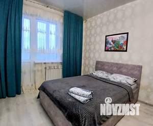 Студия квартира, посуточно, 40м2, 6/17 этаж