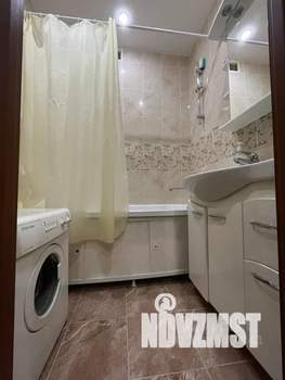 1-к квартира, посуточно, 44м2, 1/9 этаж