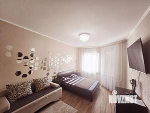 1-к квартира, посуточно, 38м2, 1/1 этаж